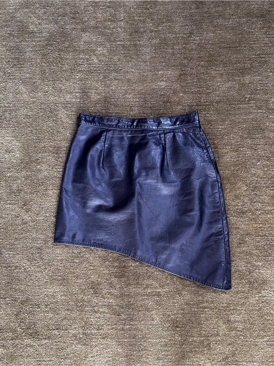 GIII New York Dresses & Skirts - Vintage Asymmetrical Genuine Leather Mini Skirt - Black
